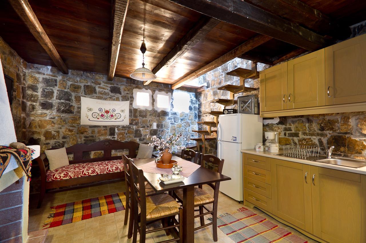 Monastiraki Traditional Guest House Monastirakion  Exteriör bild